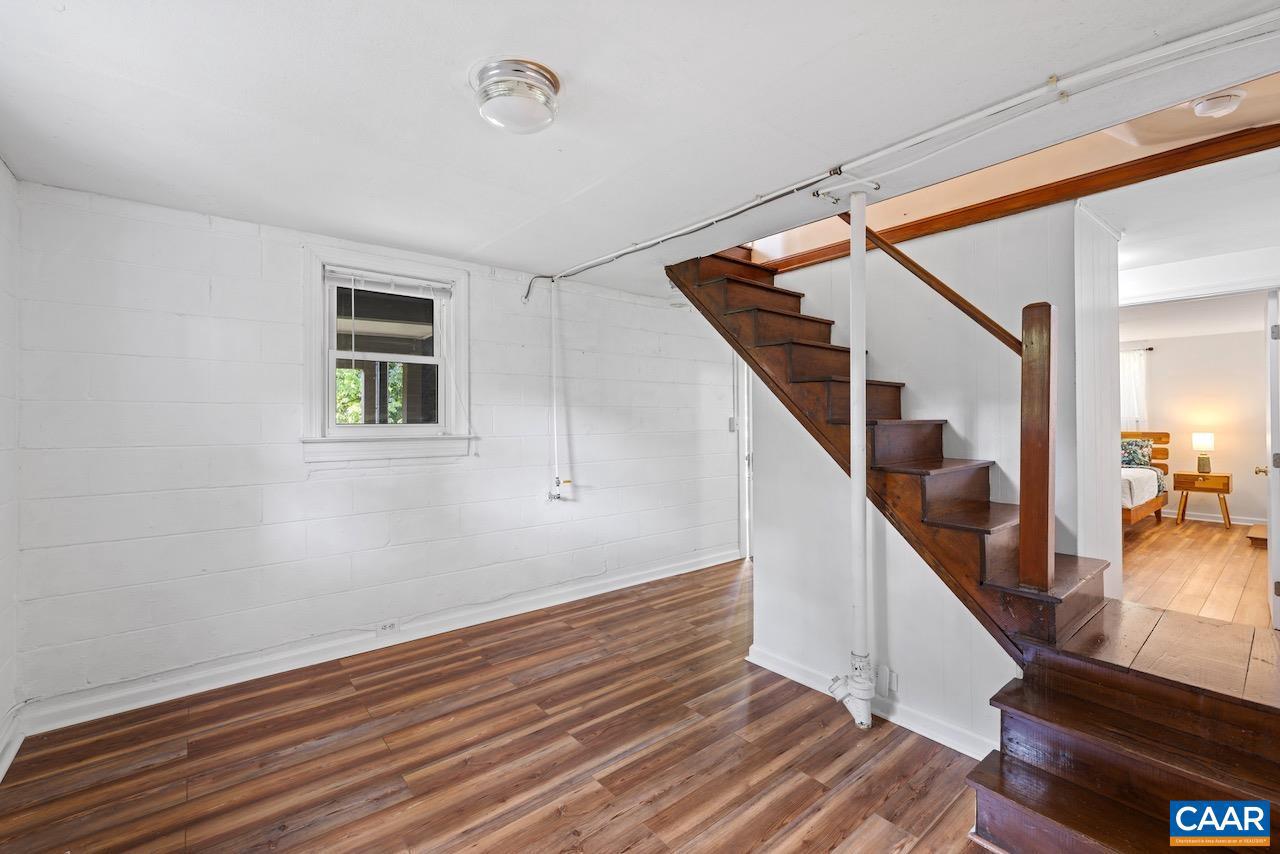 LOCUST GROVE - Residential