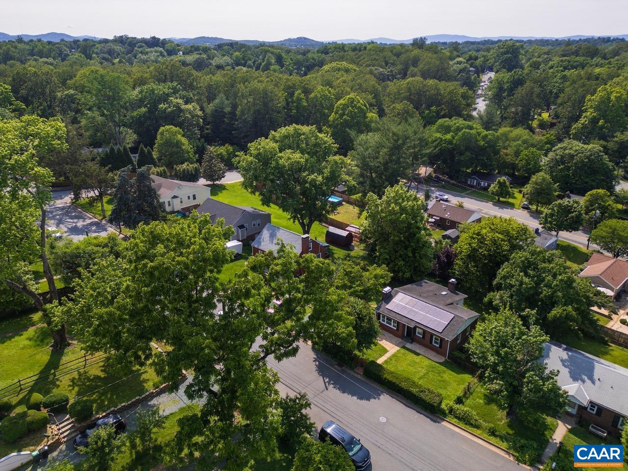 LOCUST GROVE - Residential