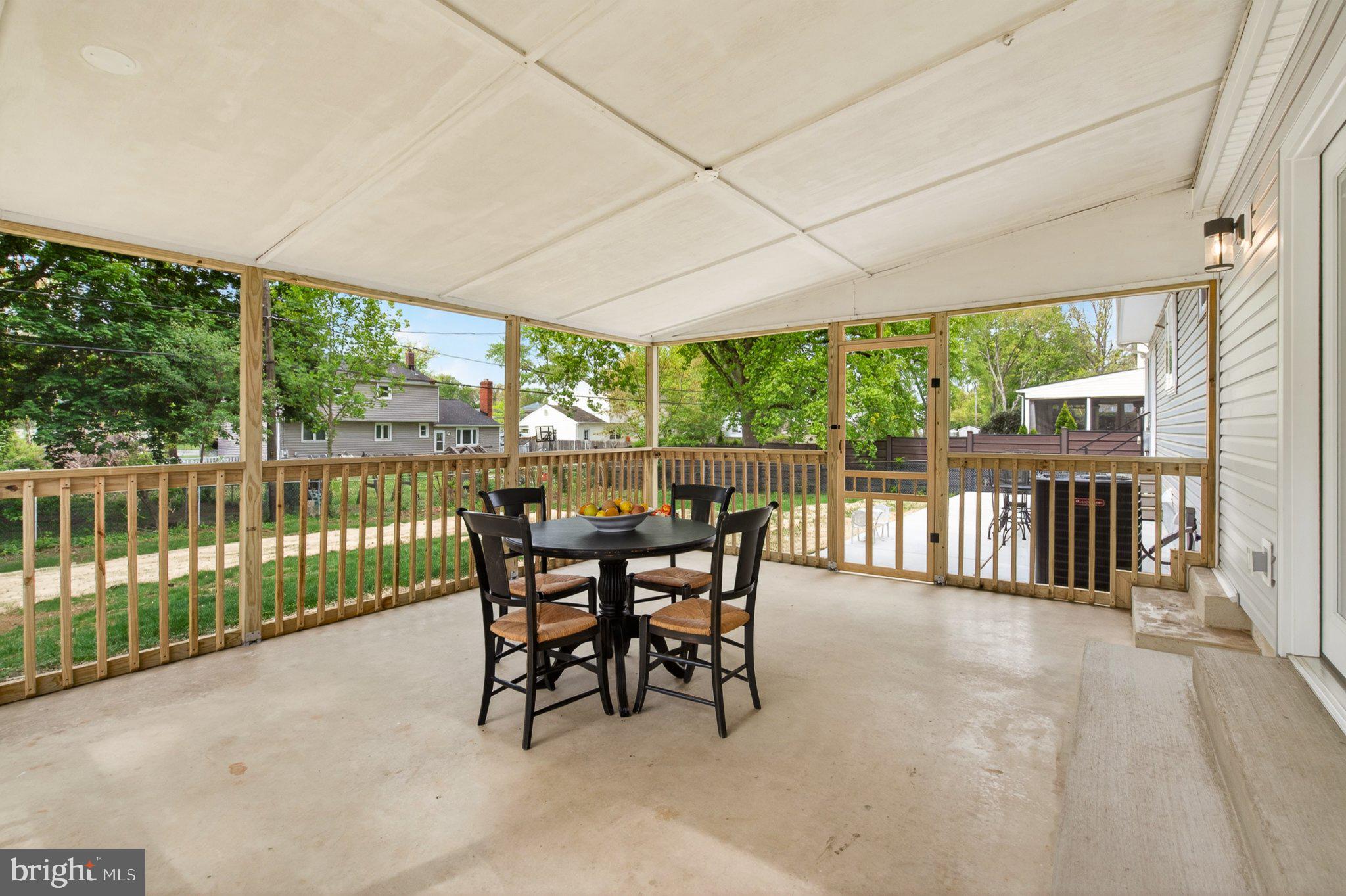 LONGWOOD - Residential