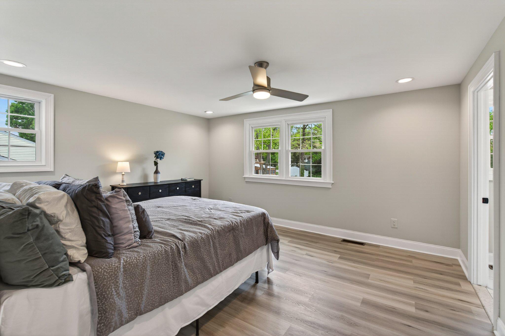 LONGWOOD - Residential