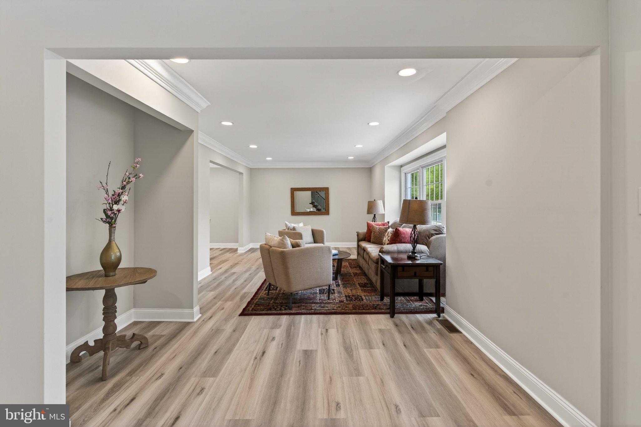 LONGWOOD - Residential