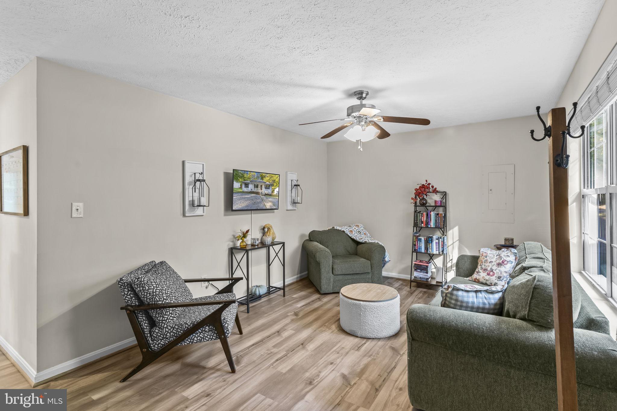 11543 WOLF HOWL LANE