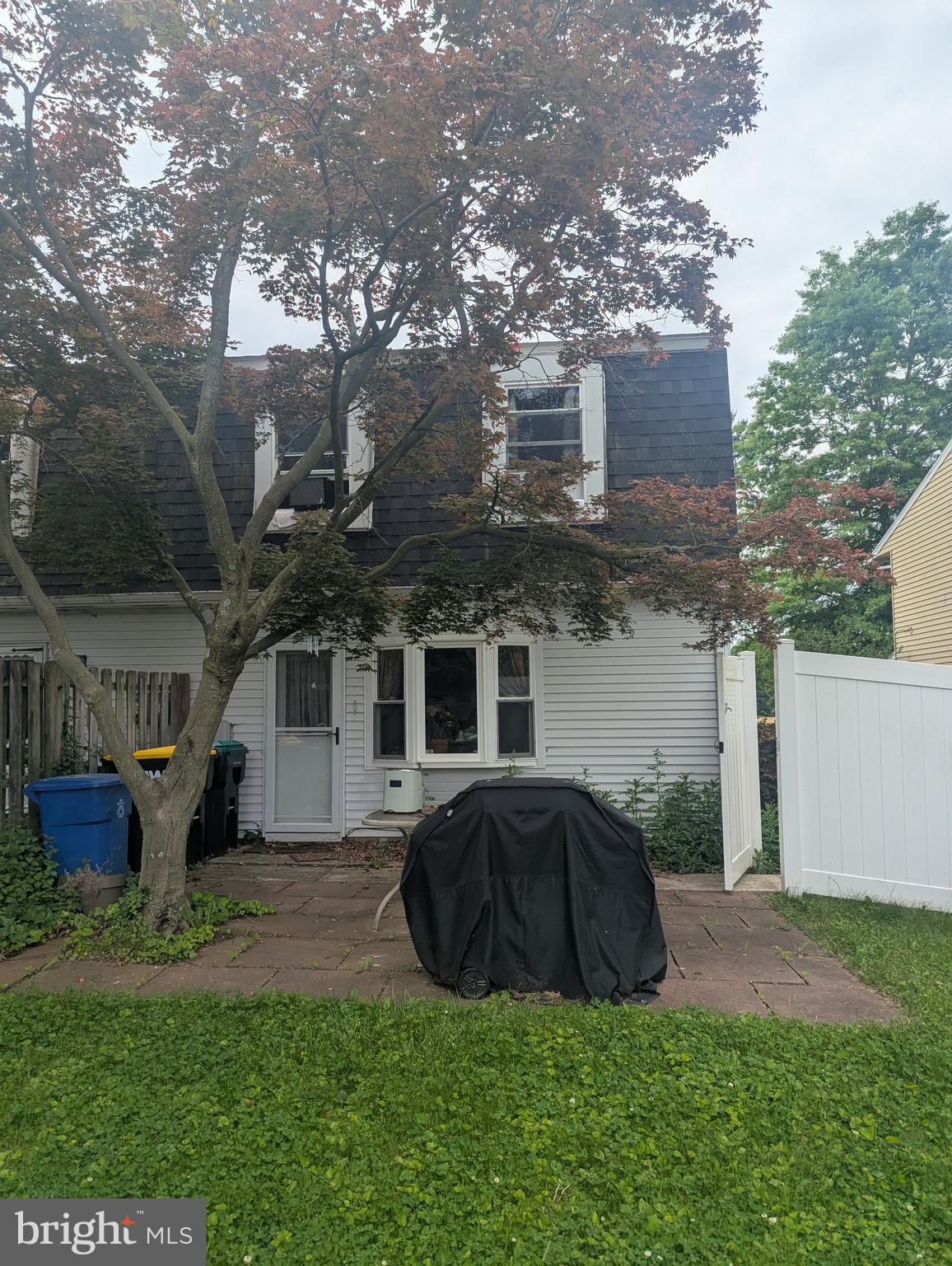 CENTER STREET - Residential