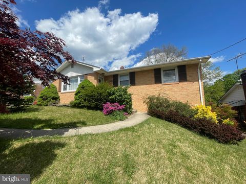 Homes For Rent - 9221 Davidson Street<br/> COLLEGE PARK, MD 20740
