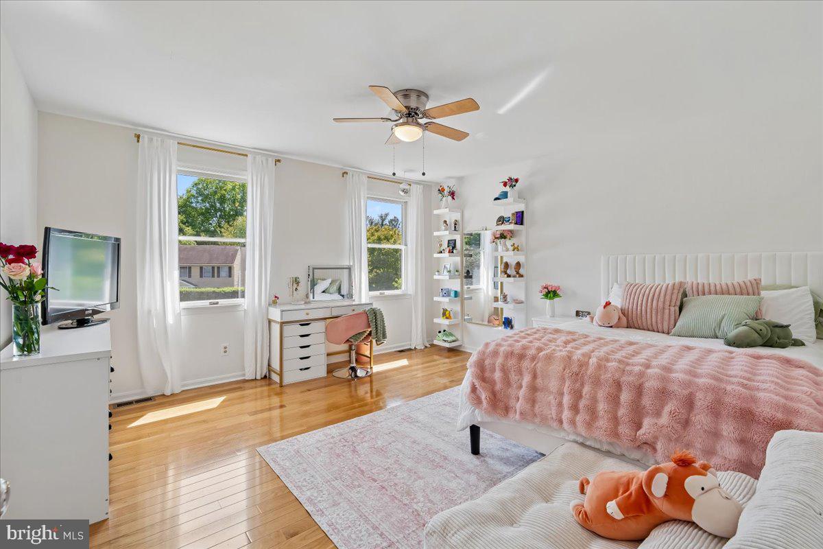 GLENMONT - Residential