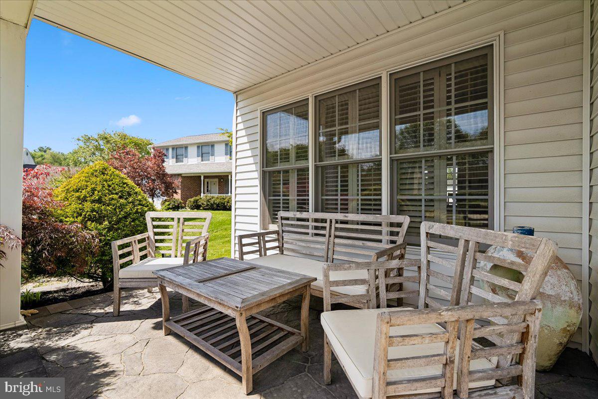 GLENMONT - Residential
