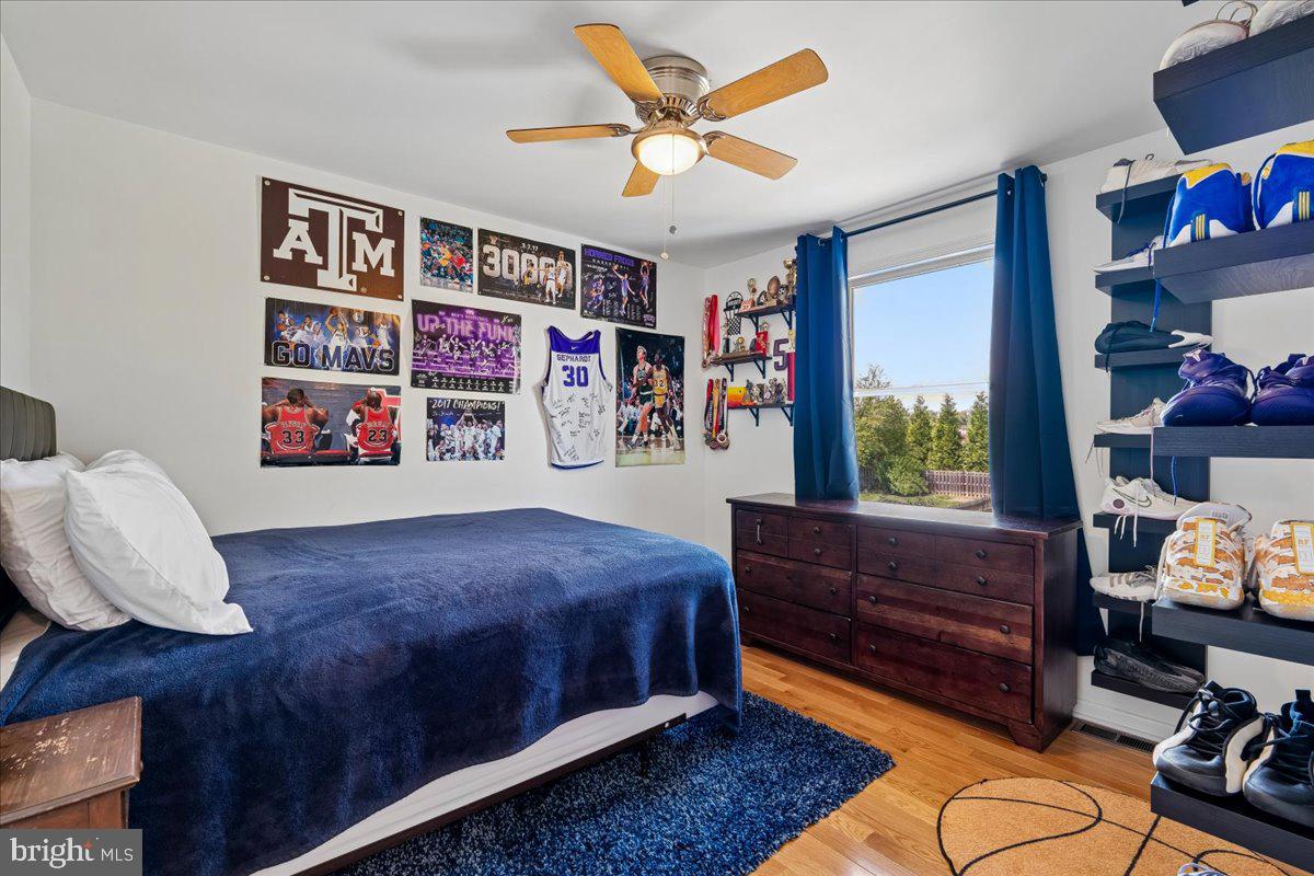 GLENMONT - Residential
