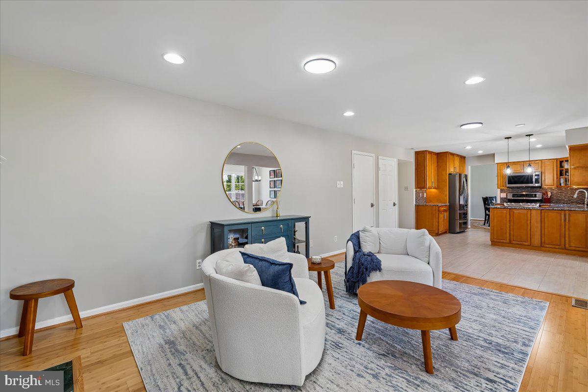 GLENMONT - Residential