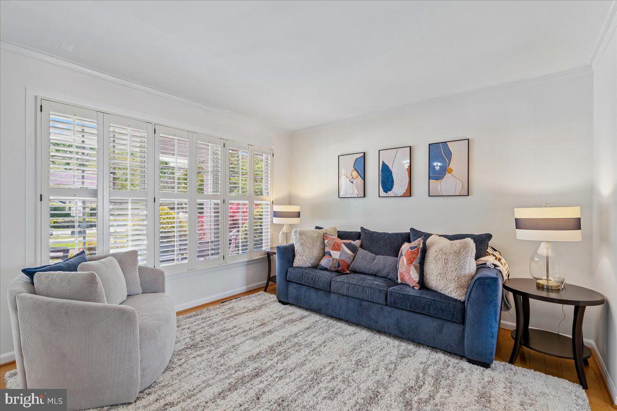 GLENMONT - Residential
