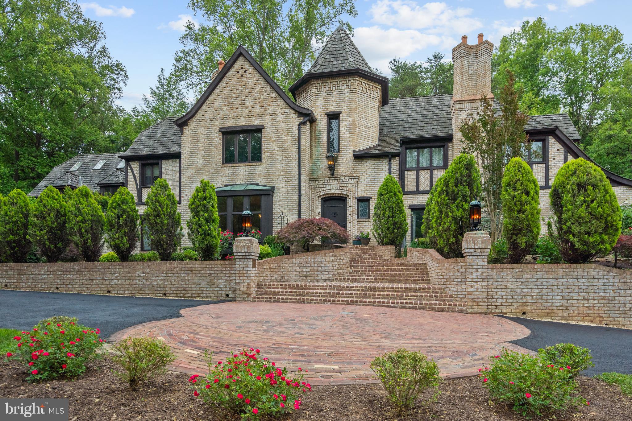 10217 CEDAR POND DRIVE