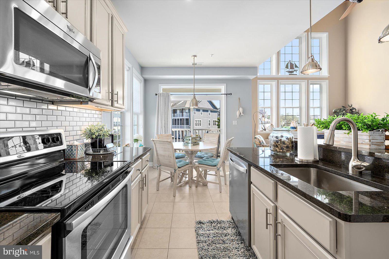 GLEN RIDDLE - Residential