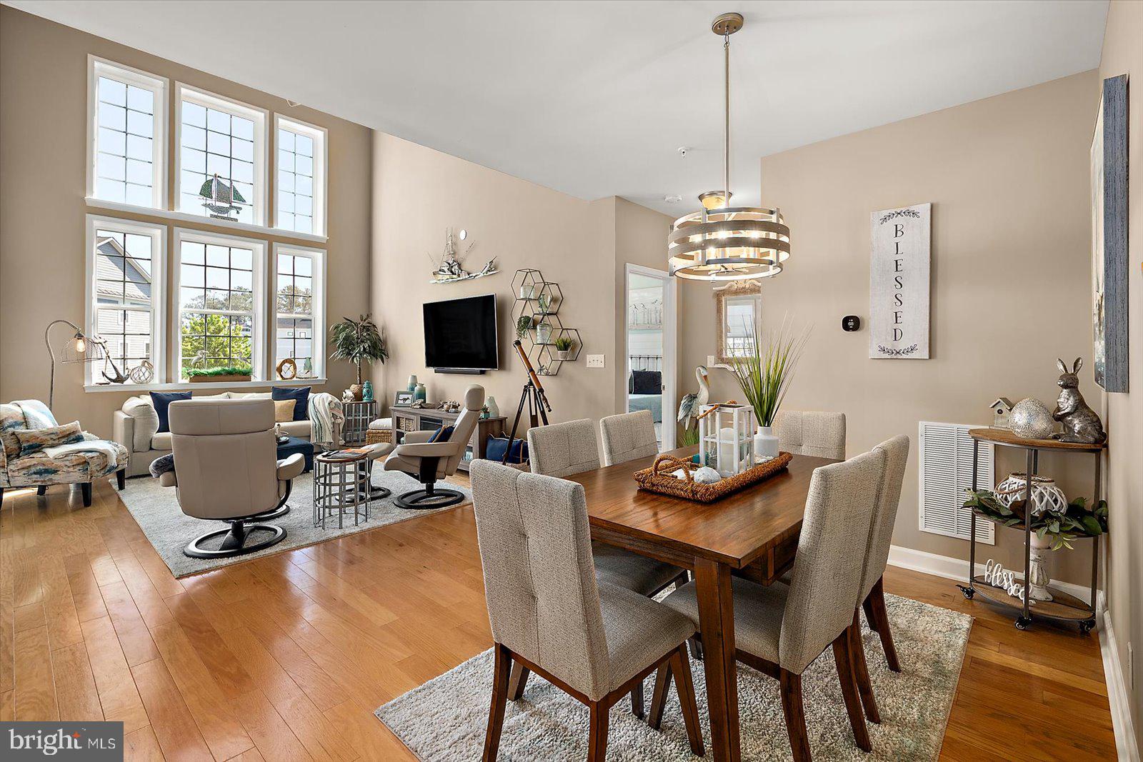GLEN RIDDLE - Residential