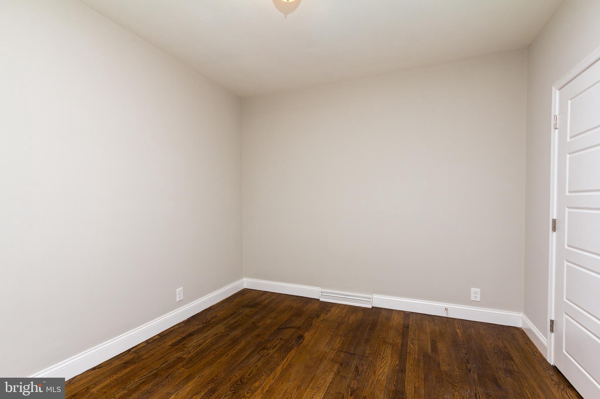 BOWLEYS QUARTERS - Residential