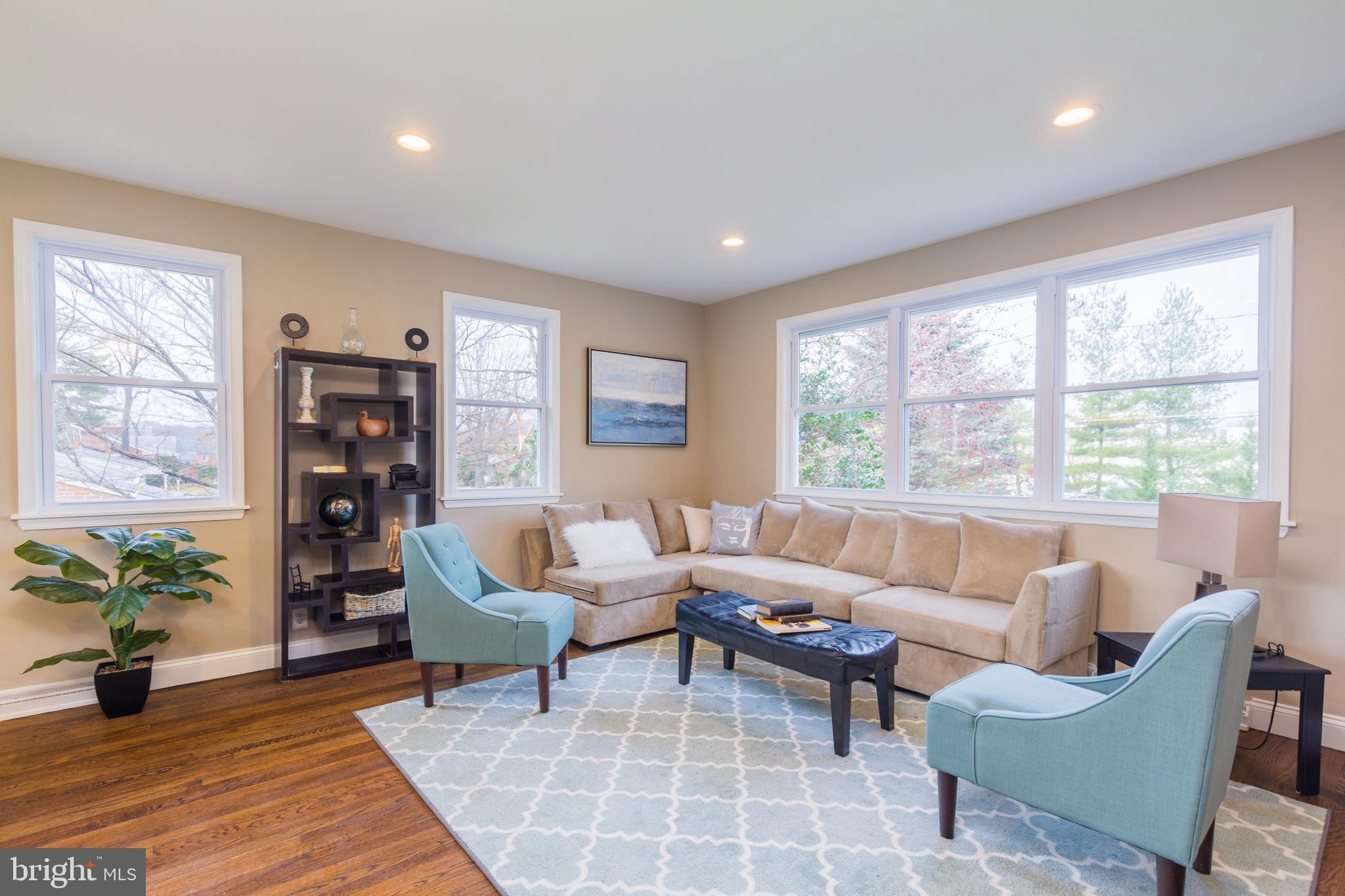 BOWLEYS QUARTERS - Residential