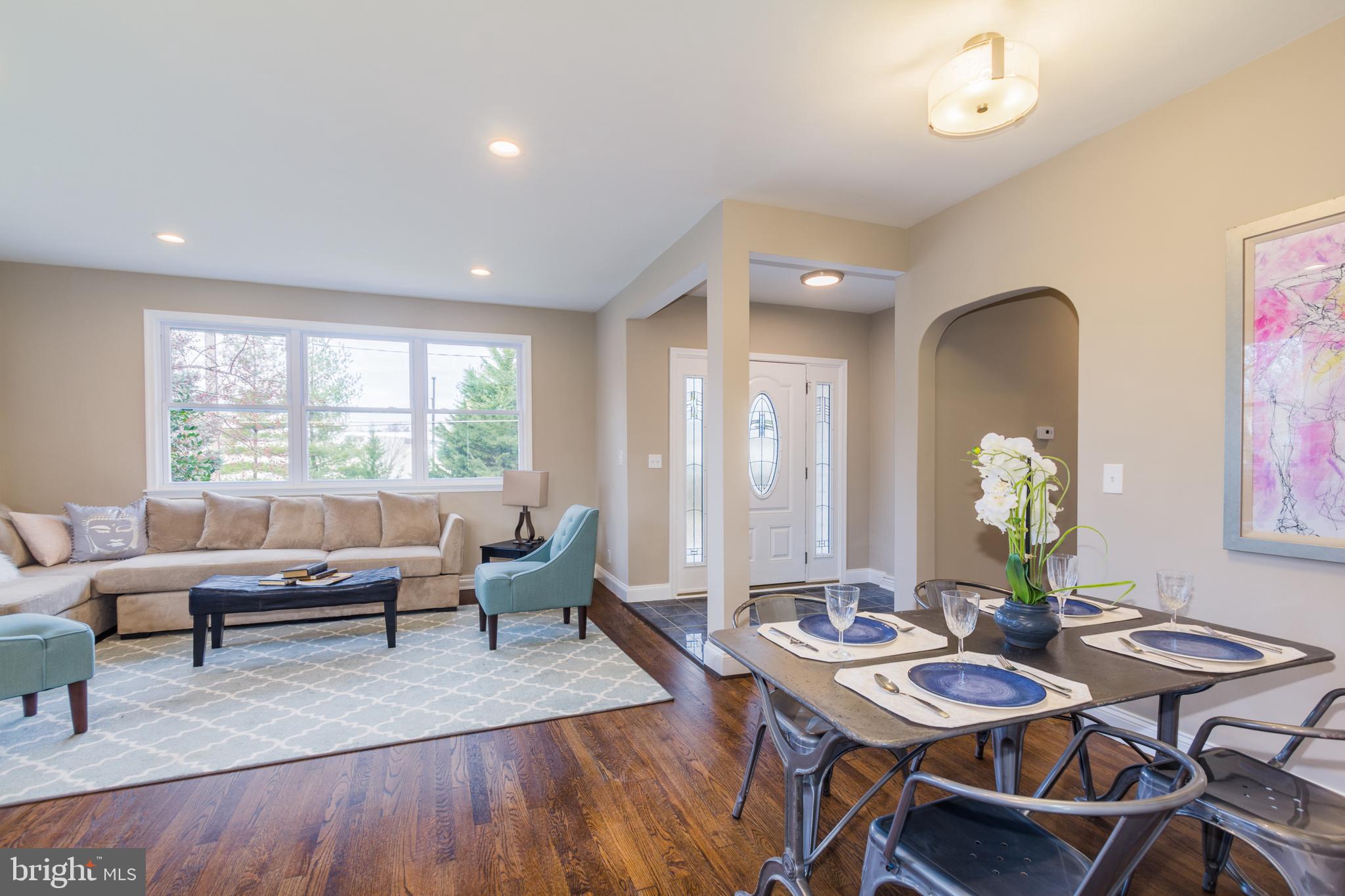 BOWLEYS QUARTERS - Residential