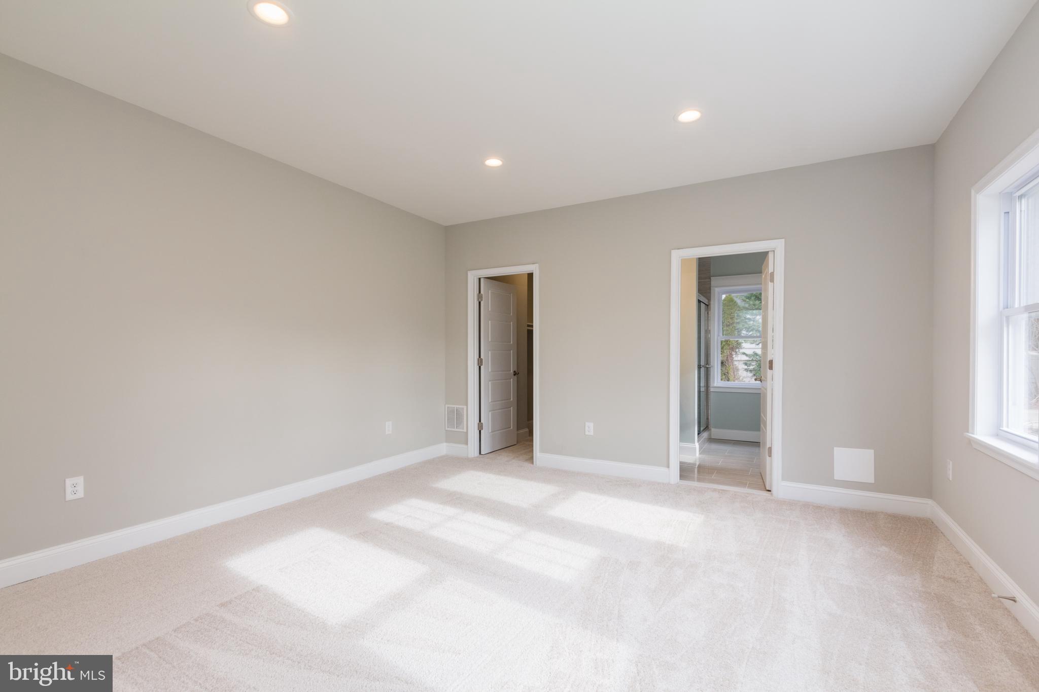 BOWLEYS QUARTERS - Residential