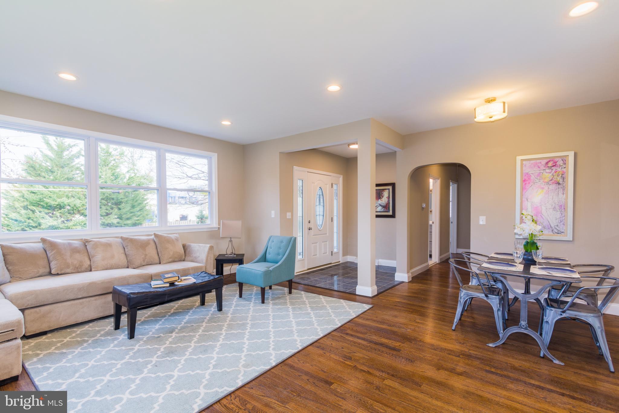 BOWLEYS QUARTERS - Residential