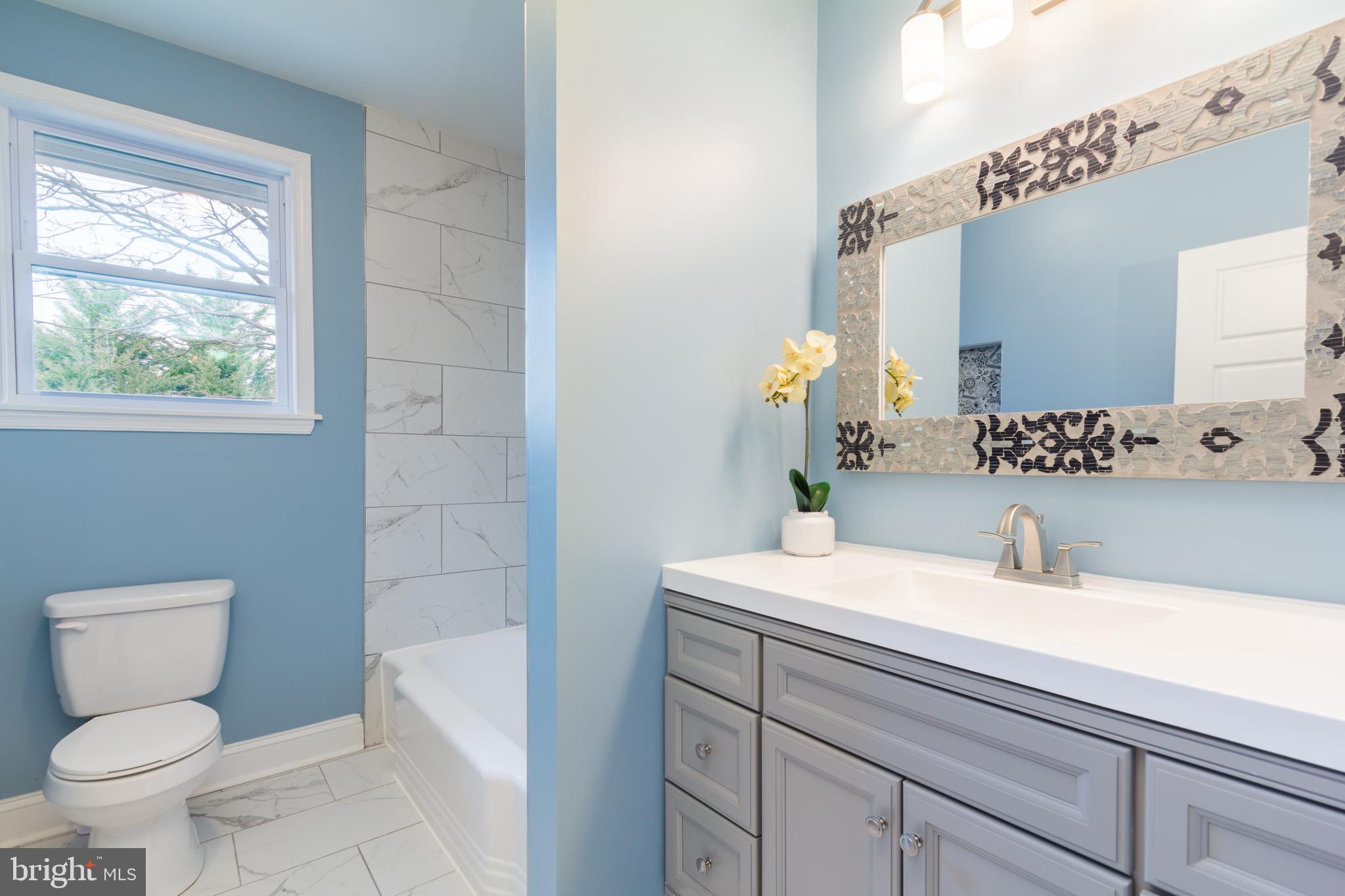 BOWLEYS QUARTERS - Residential