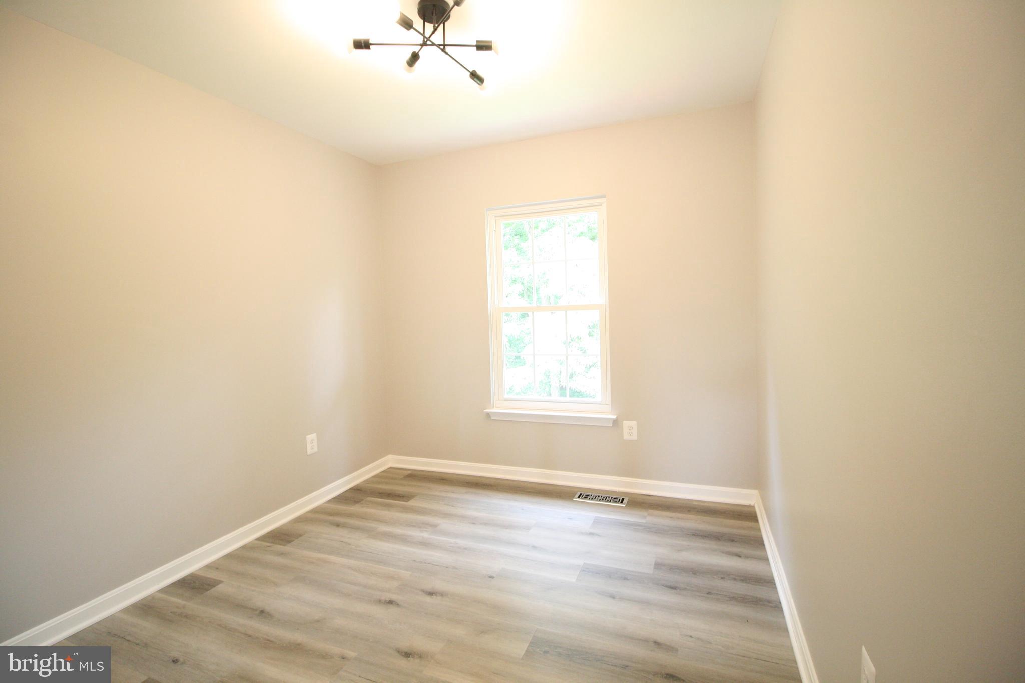 GREENBELT PARK 2 PLAT 1> - Residential Lease