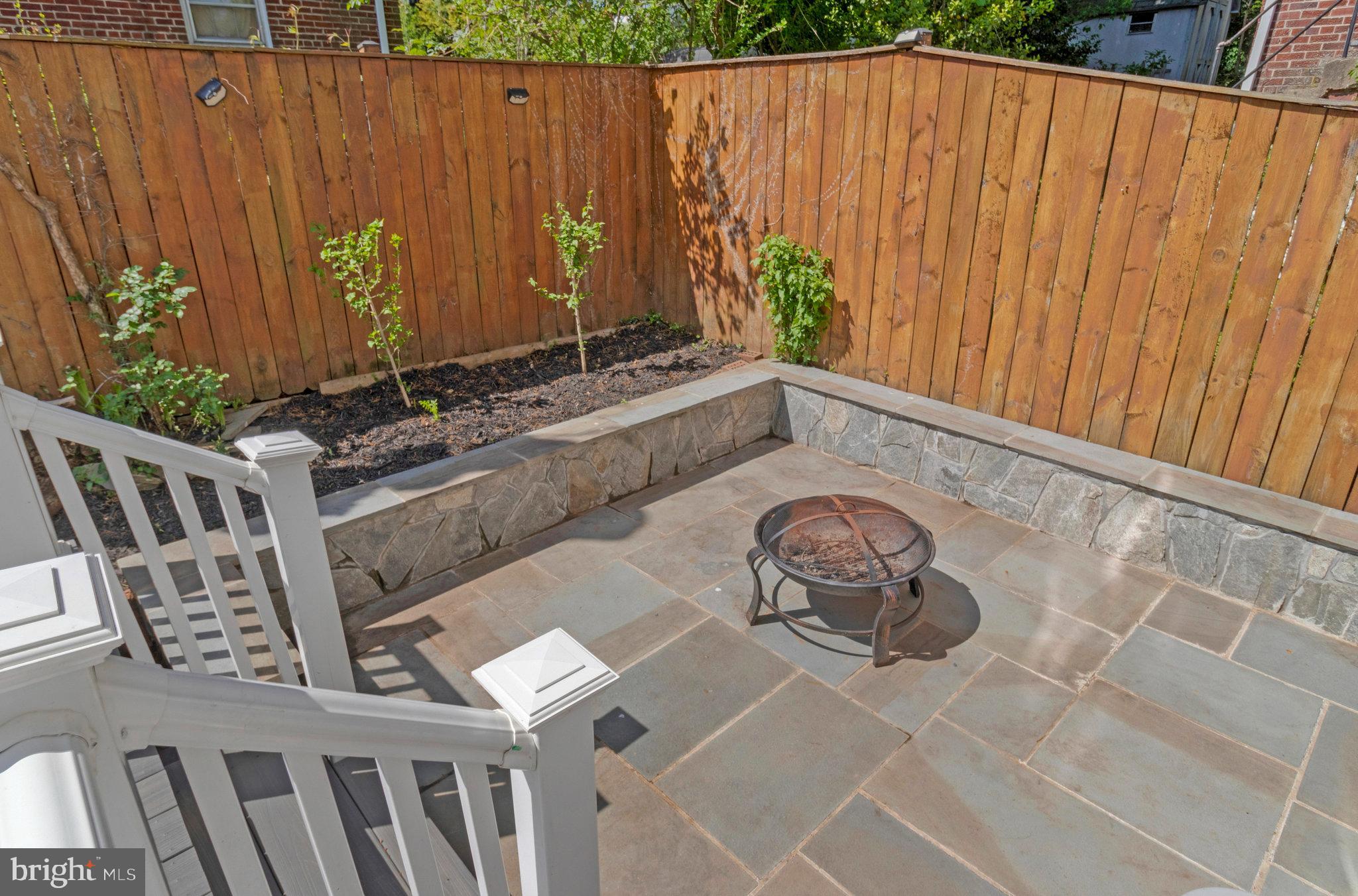 NORTHWOOD PARK - Residential