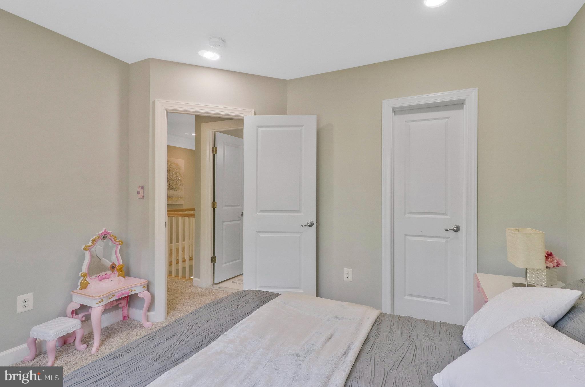 NORTHWOOD PARK - Residential