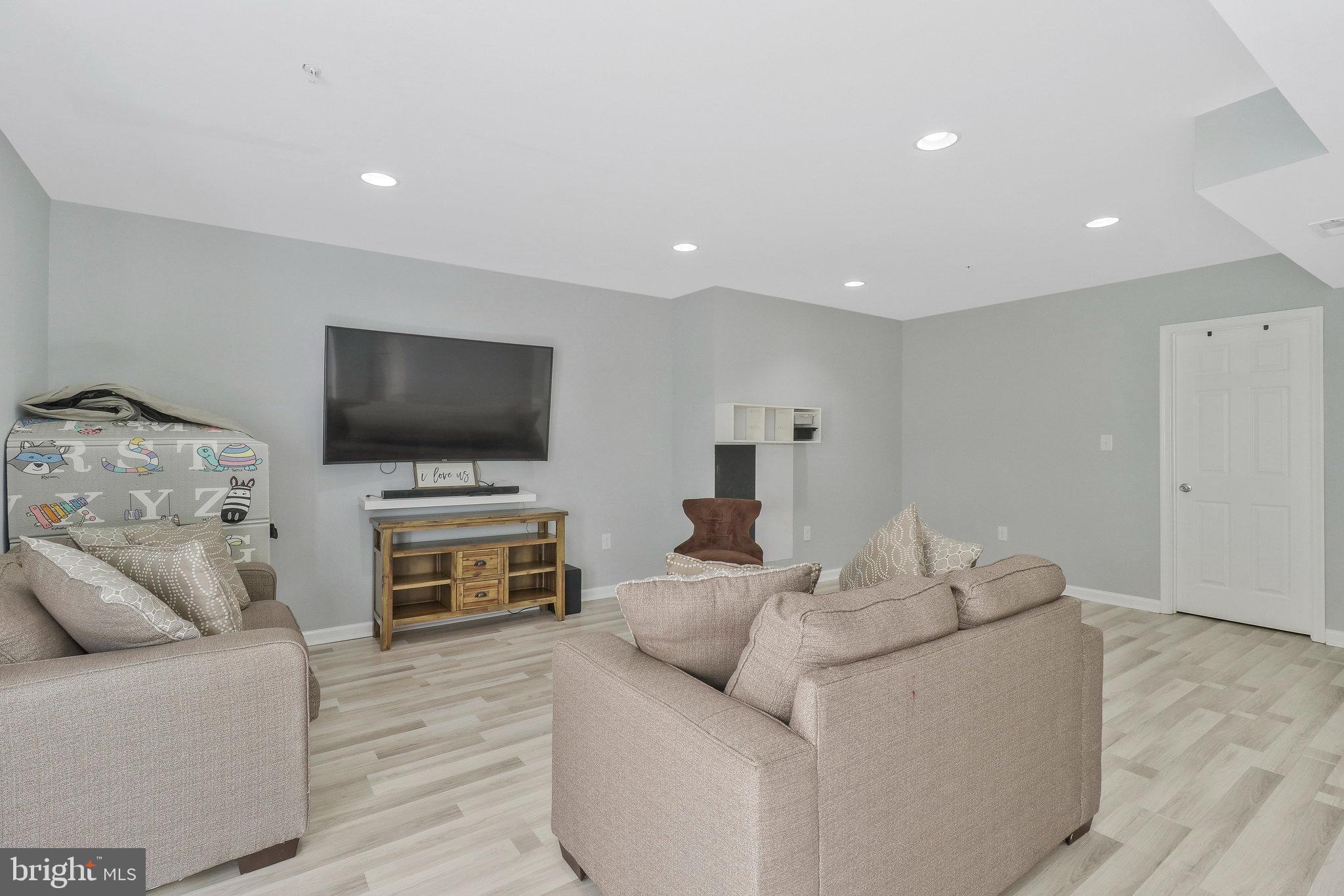 NORTHWOOD PARK - Residential