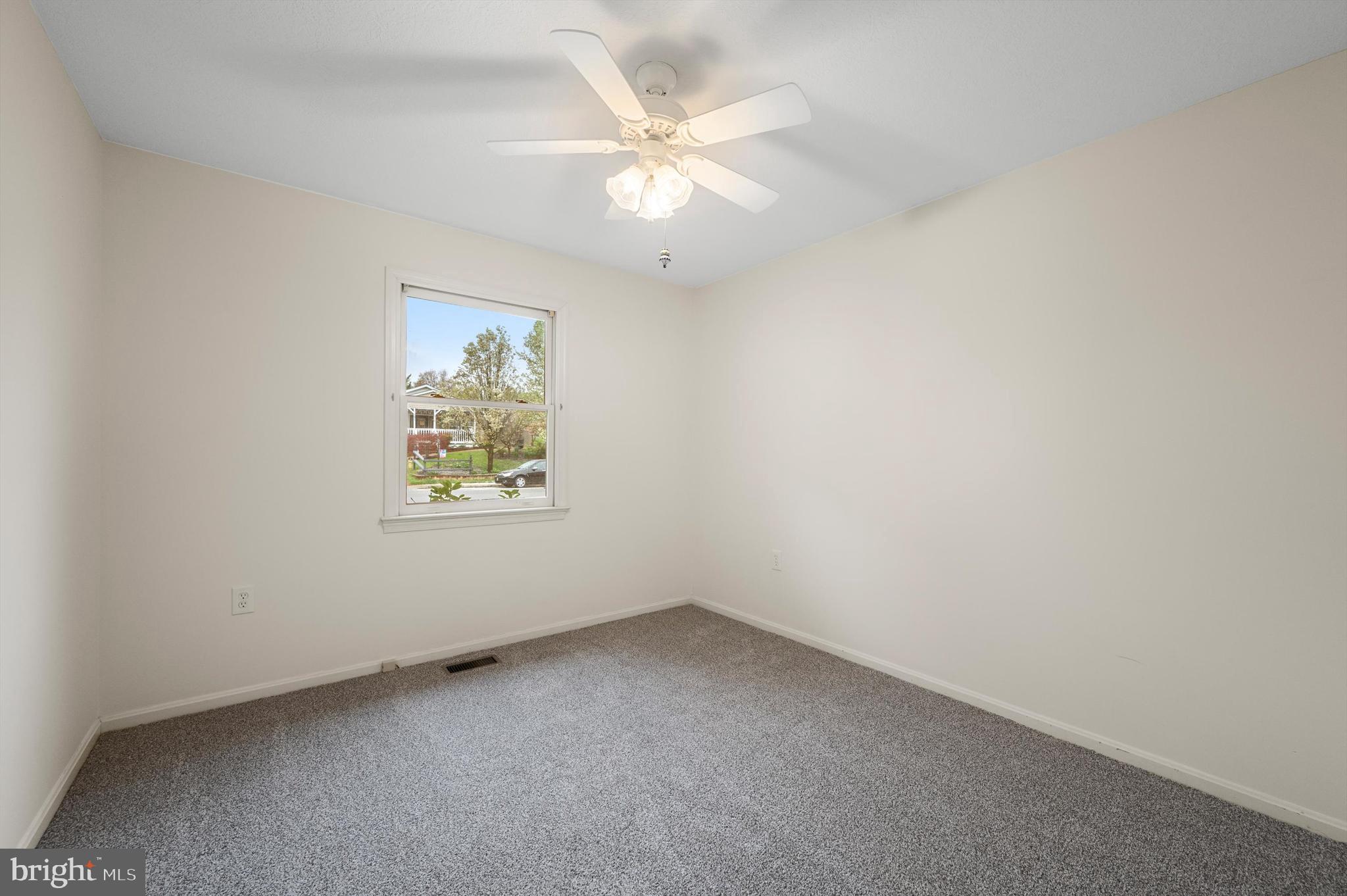 PATRICK HENRY ESTATES - Residential