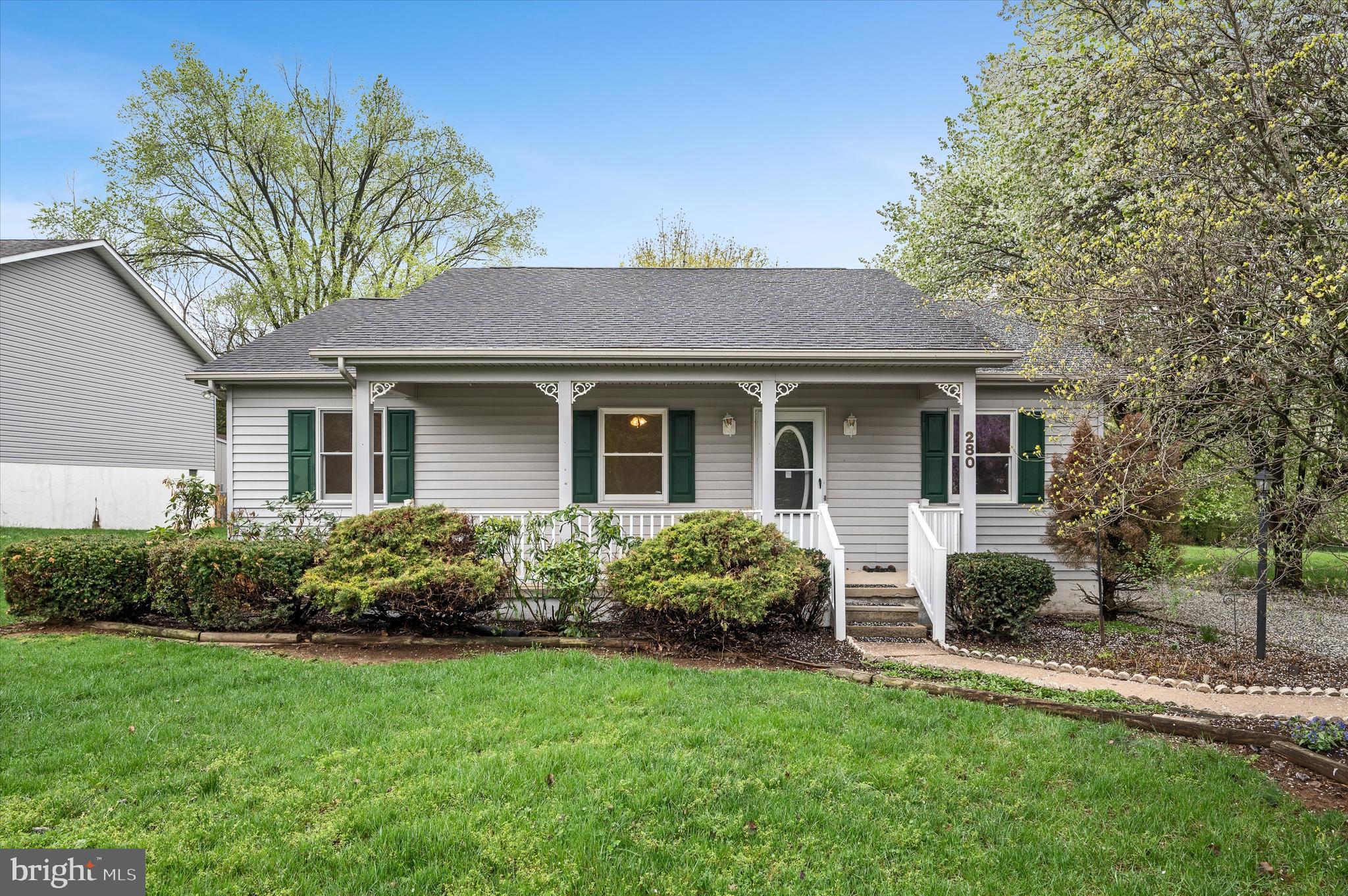 PATRICK HENRY ESTATES - Residential