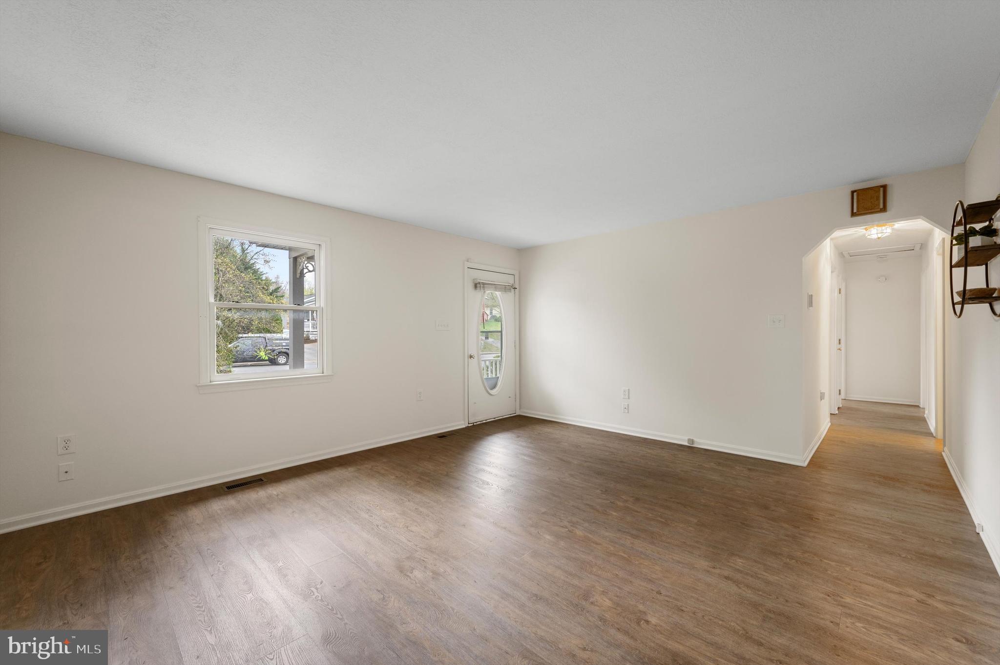 PATRICK HENRY ESTATES - Residential