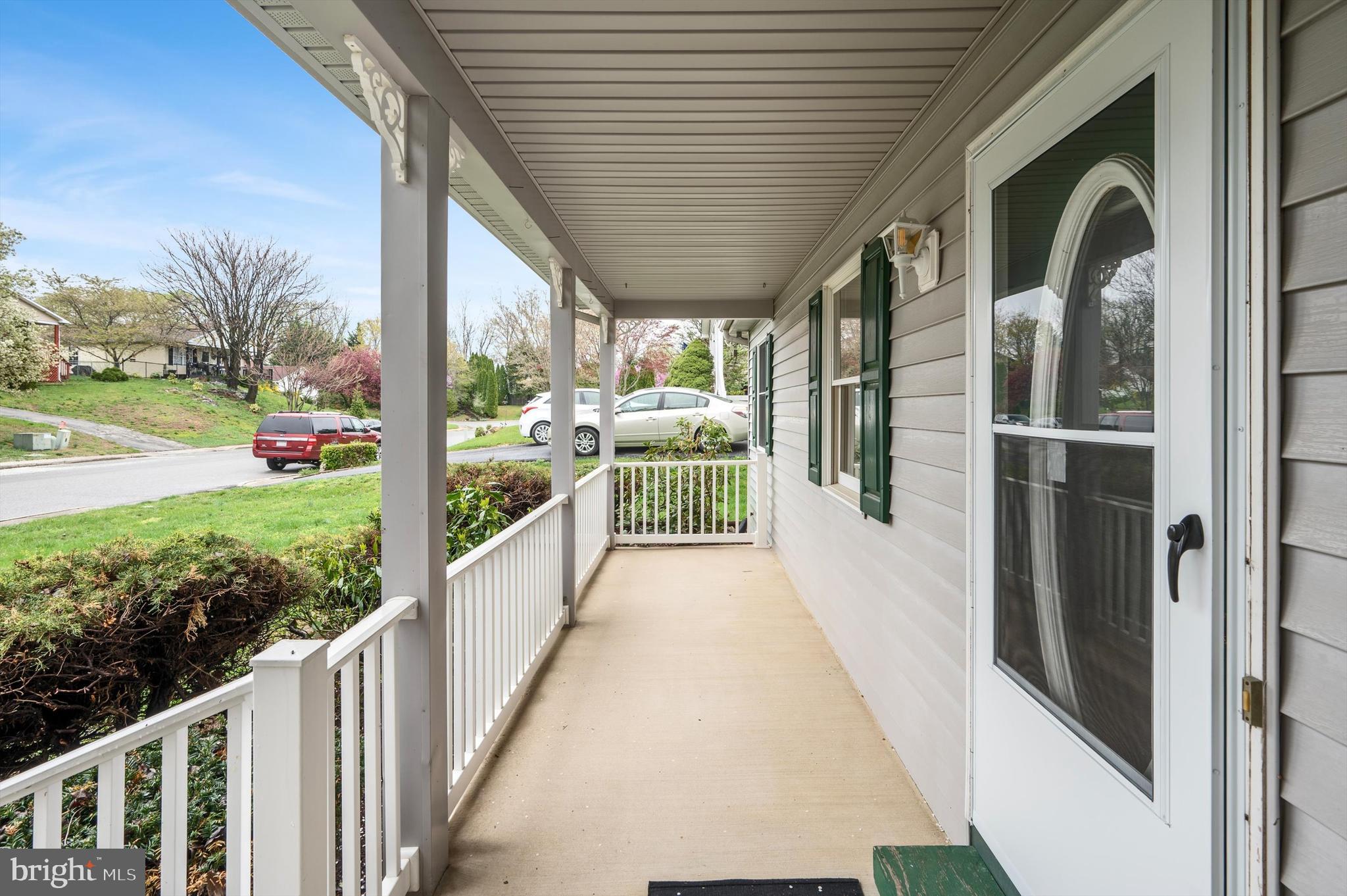 PATRICK HENRY ESTATES - Residential