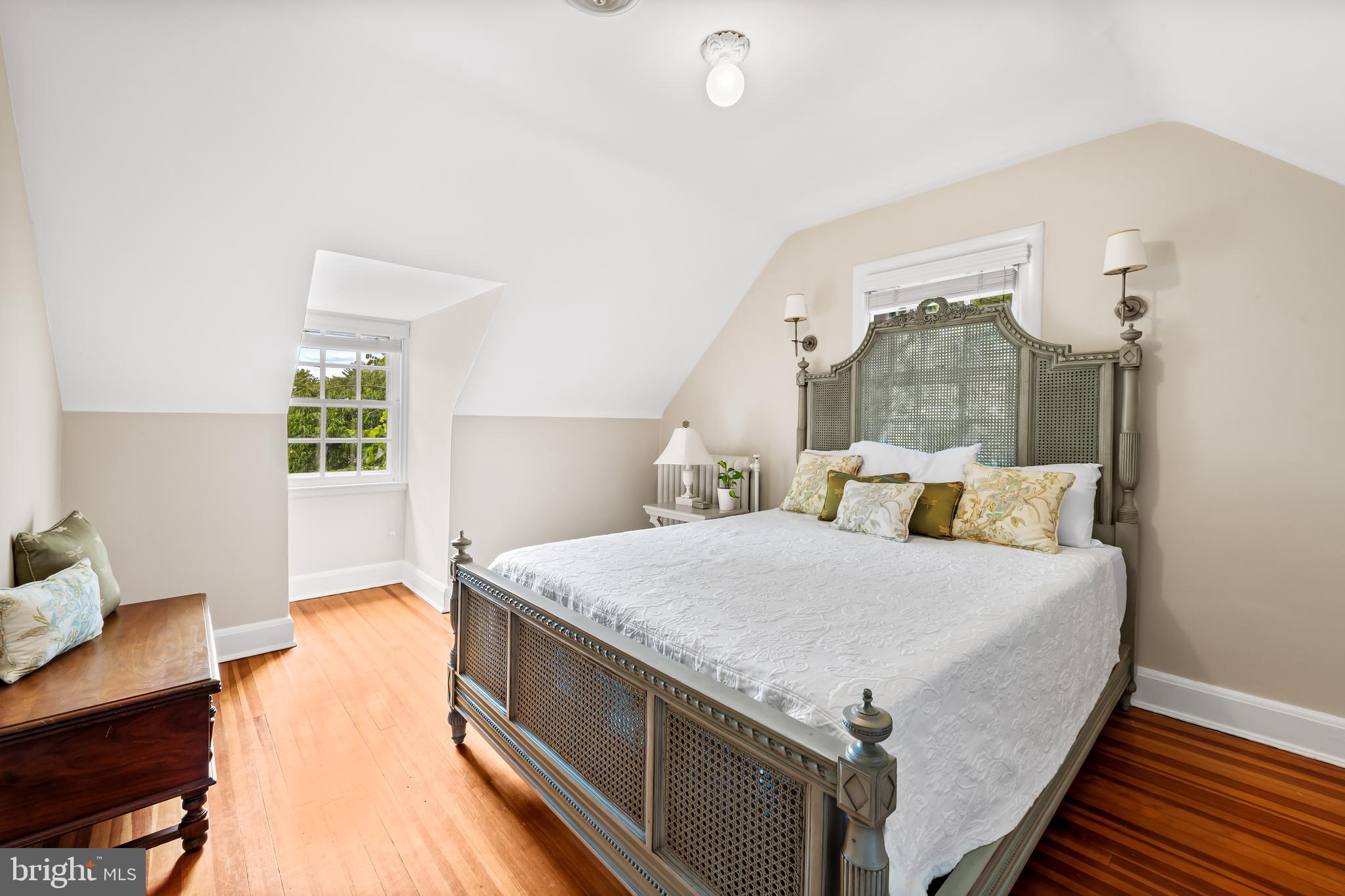 GUILFORD - Residential