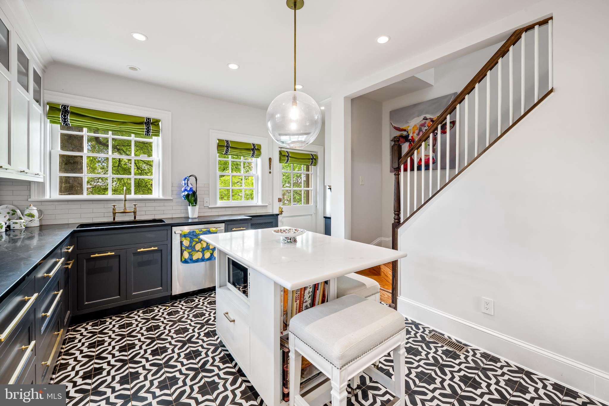 GUILFORD - Residential