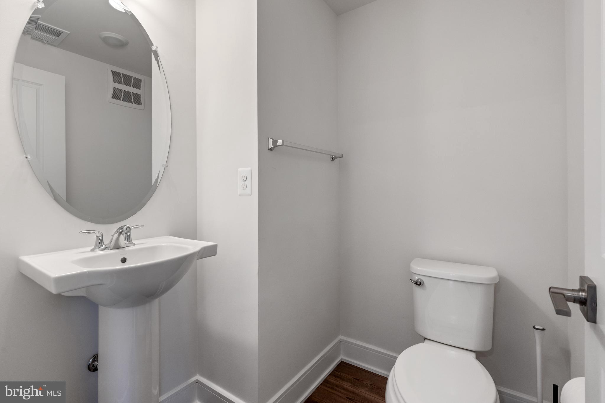 DEMOTT & SILVER - Residential