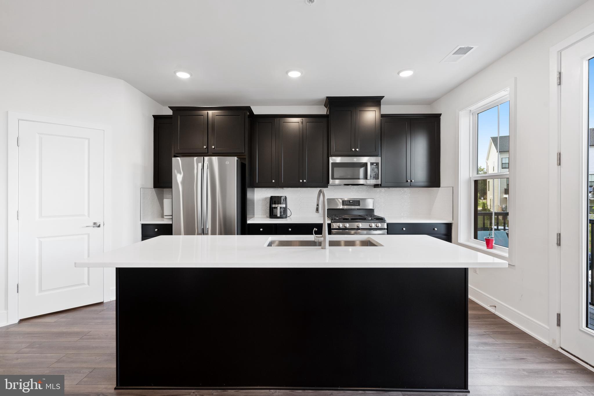 DEMOTT & SILVER - Residential