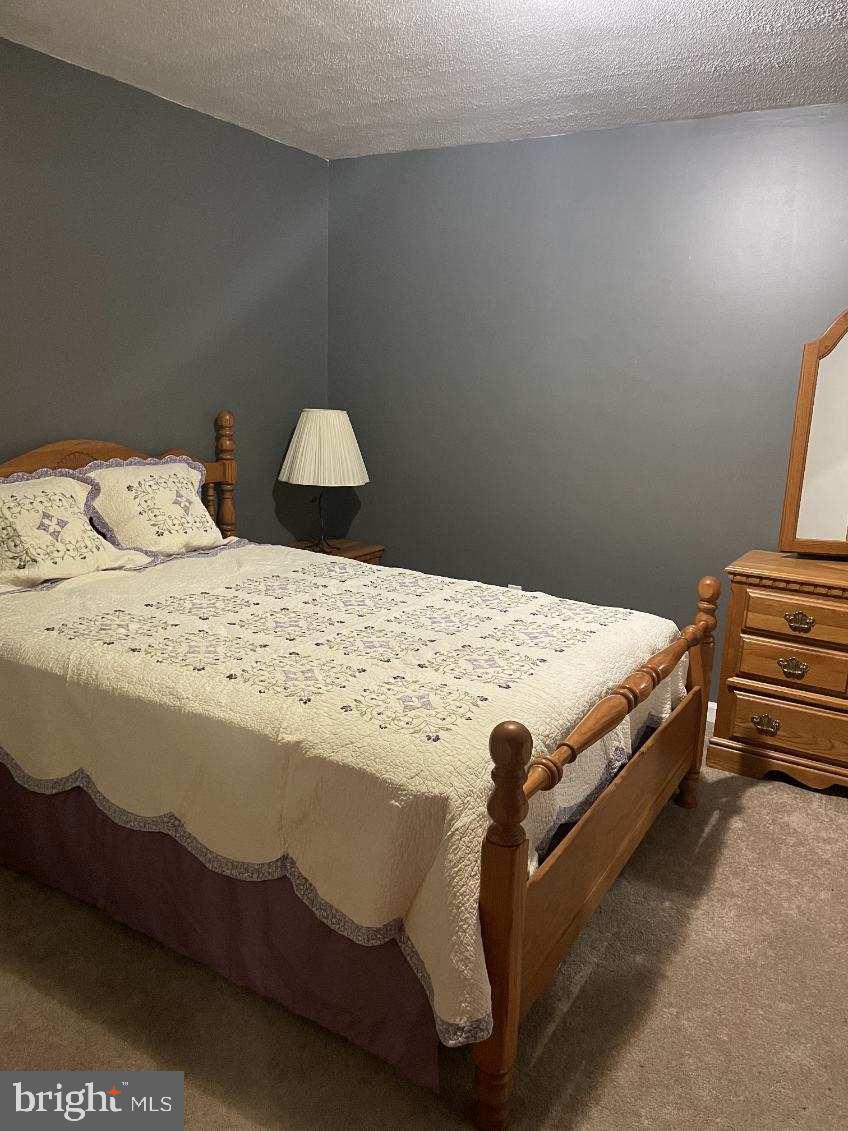 CHESAPEAKE RANCH ESTATES - Residential Lease