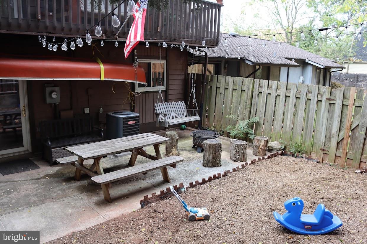 WESTOWNE VILLAGE - Residential