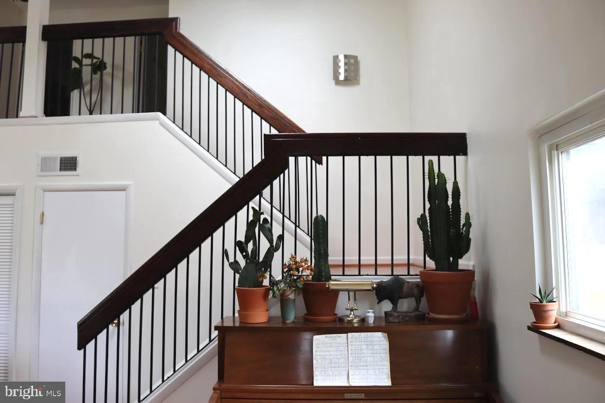 WESTOWNE VILLAGE - Residential