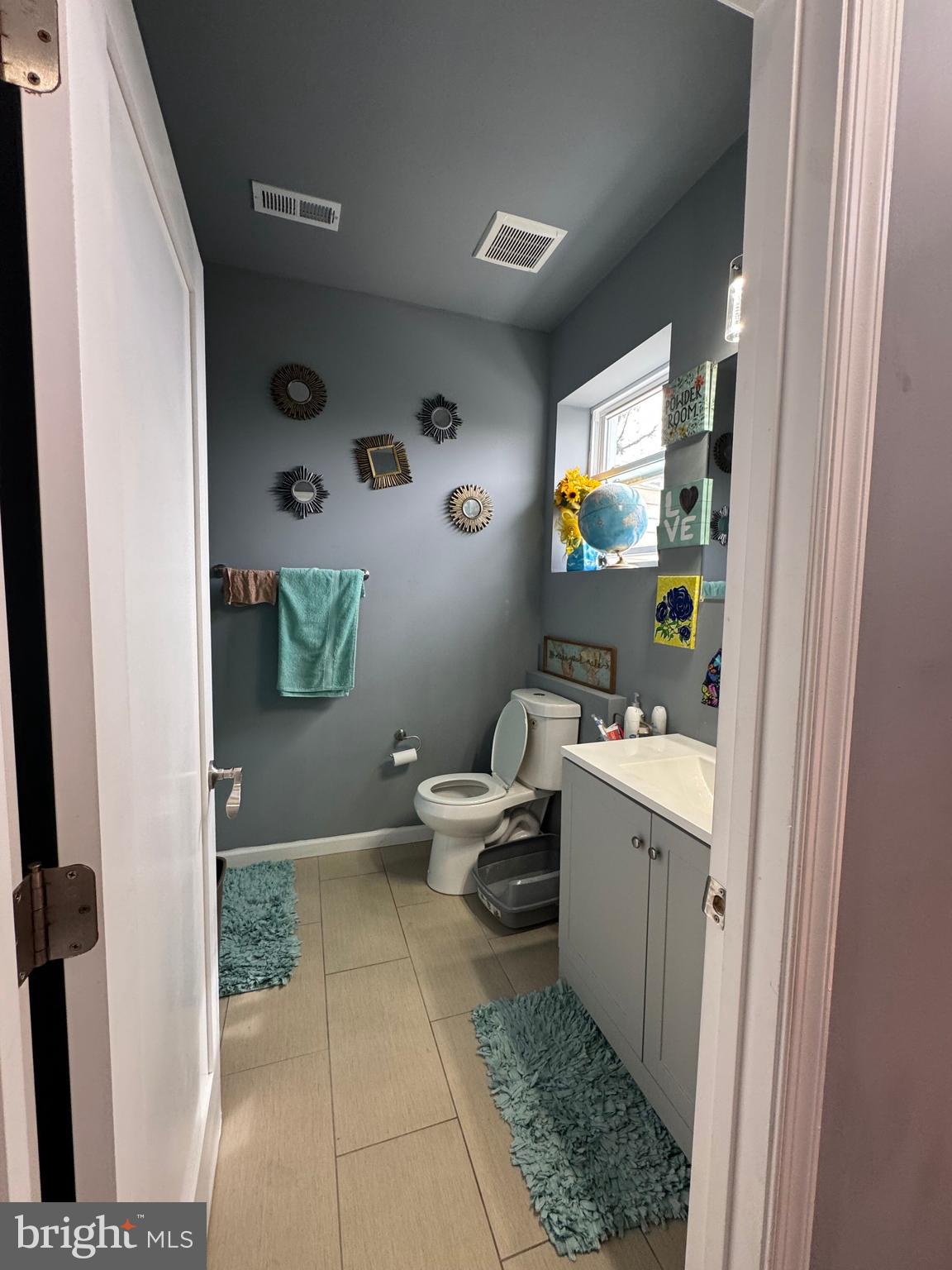 17 RHODE ISLAND AVENUE NE