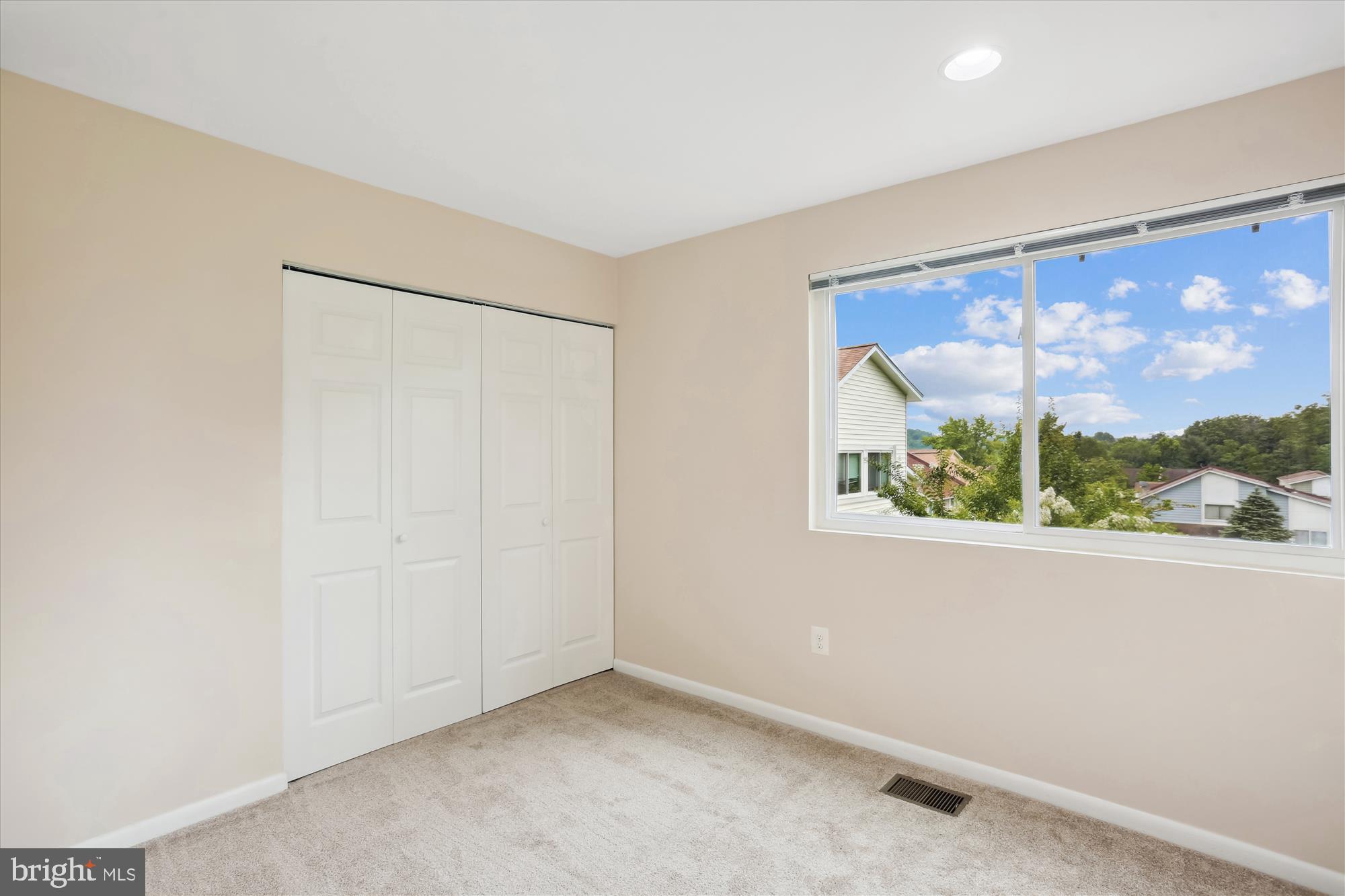 GERMANTOWN PARK - Residential