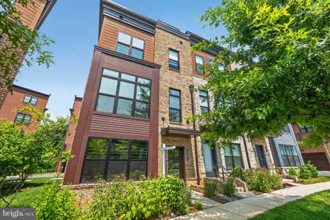 Photo of 3410 Wood Aster Place, ROCKVILLE, MD 20852 (MLS # MDMC2245232)