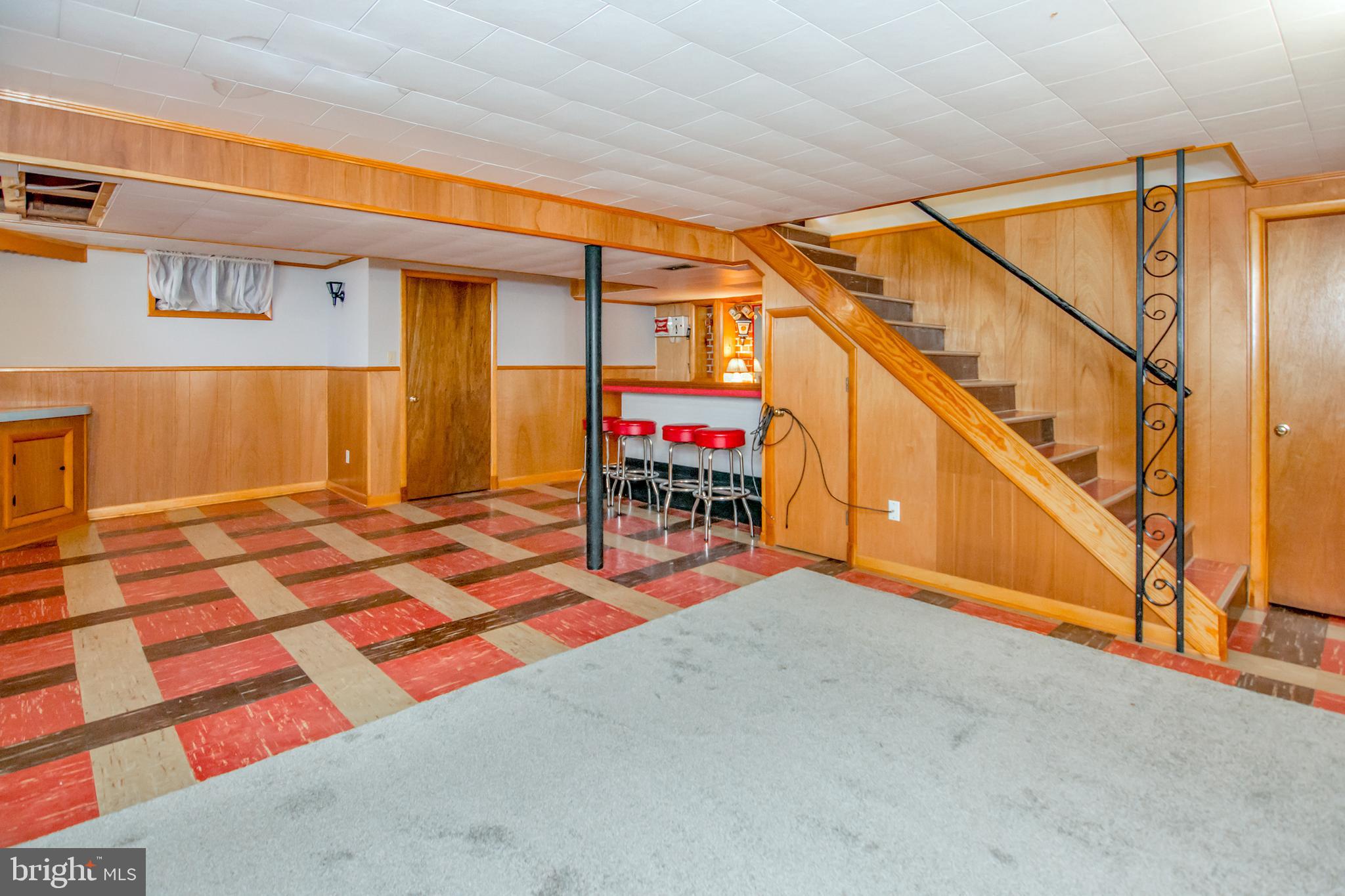 PERRY HALL - Residential