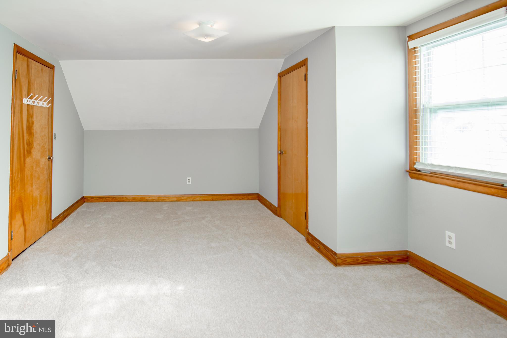 PERRY HALL - Residential