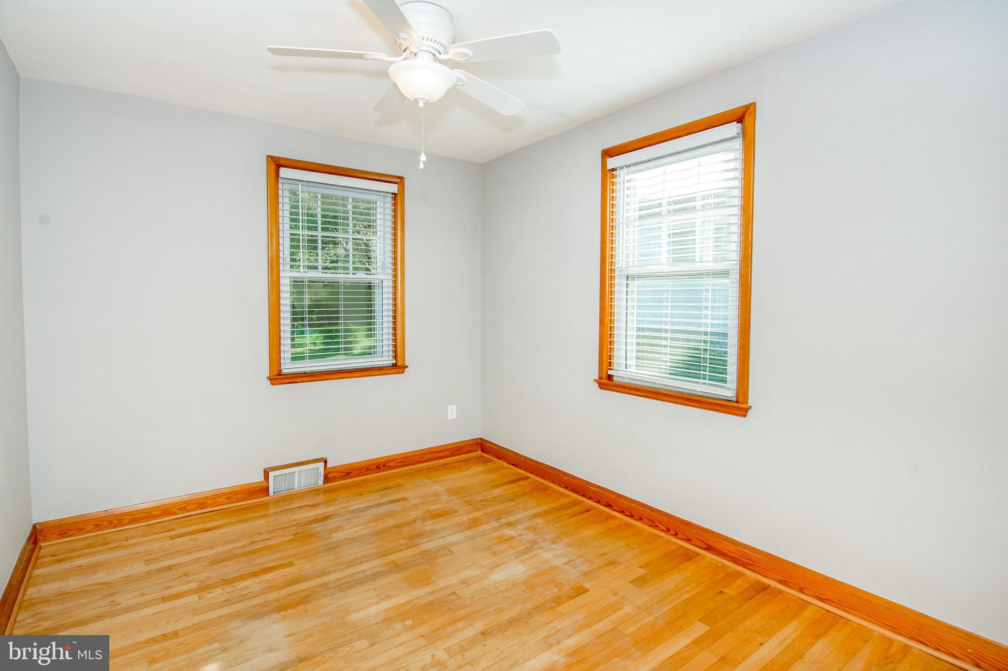 PERRY HALL - Residential