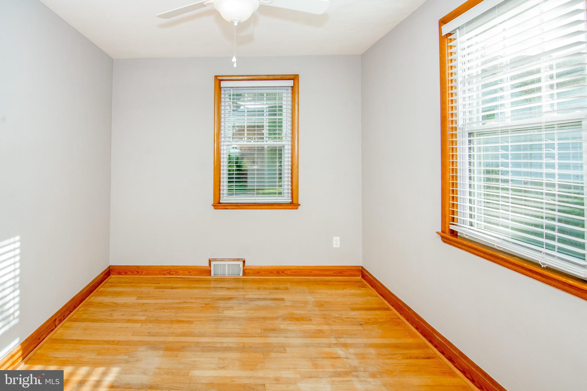 PERRY HALL - Residential