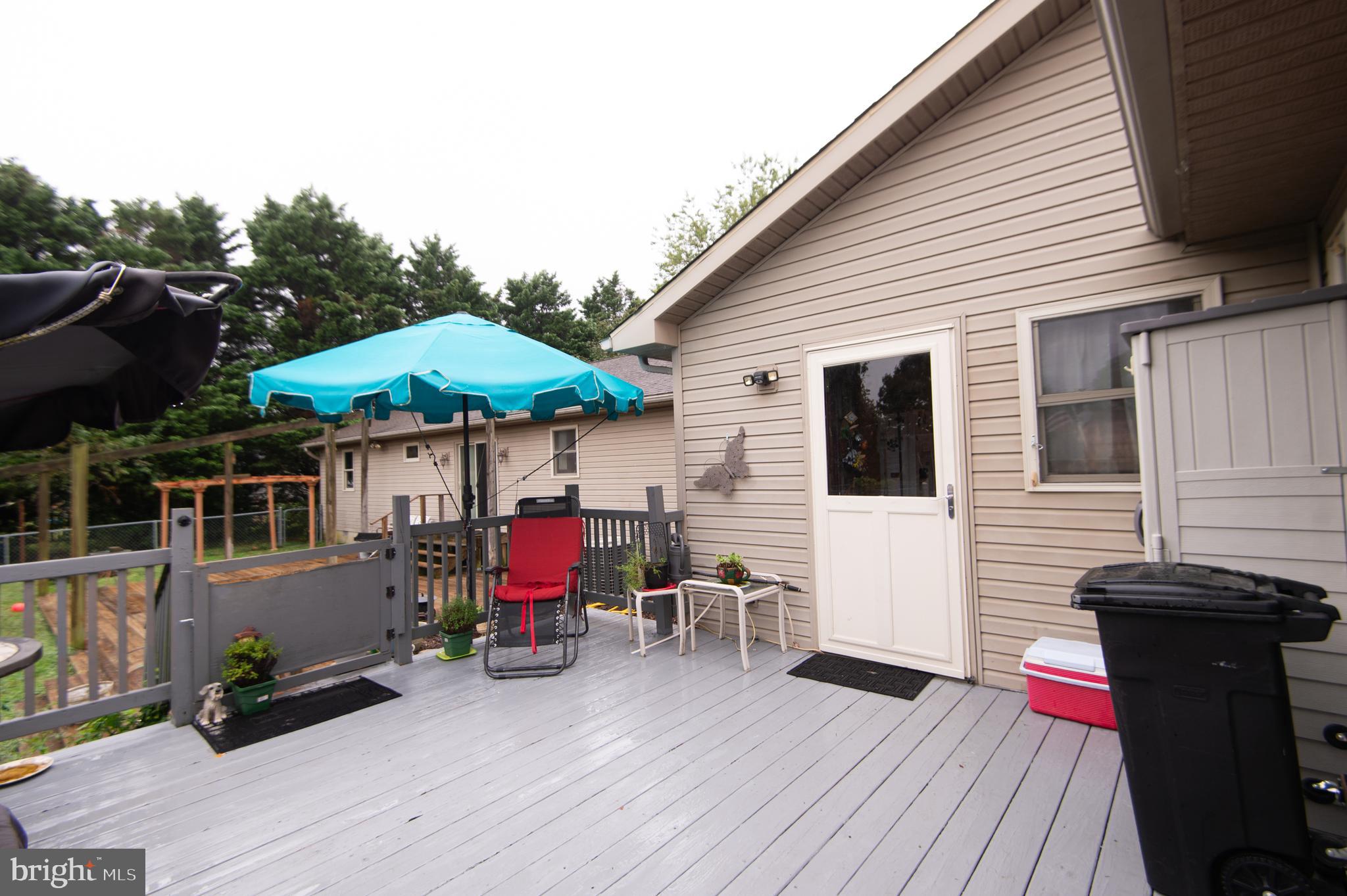 THOMPSONTOWN - Residential