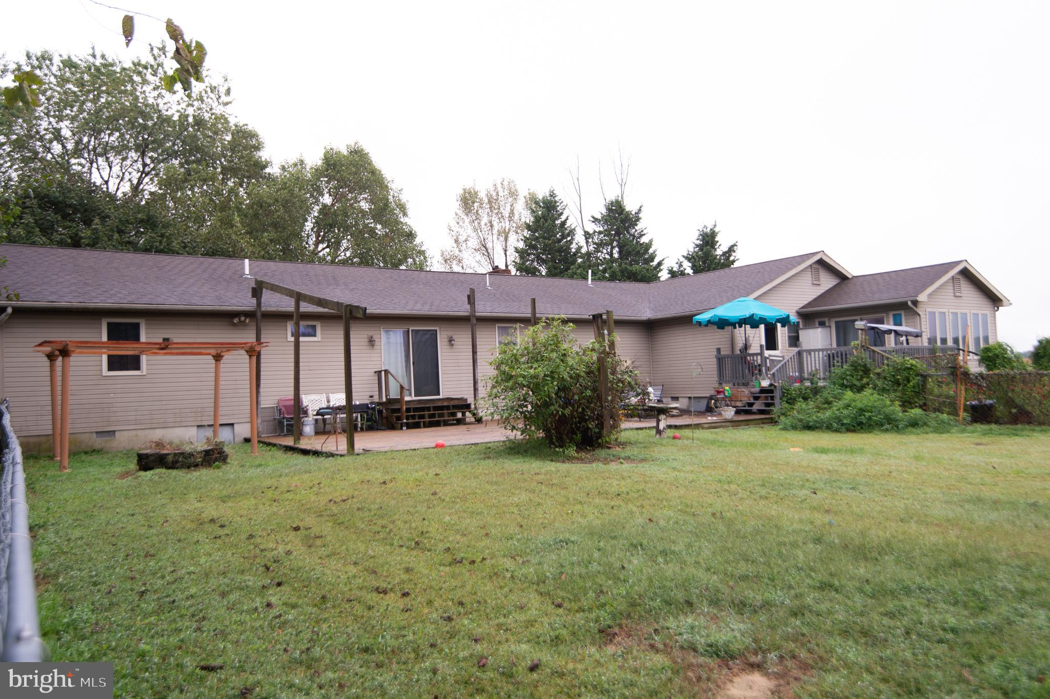 THOMPSONTOWN - Residential