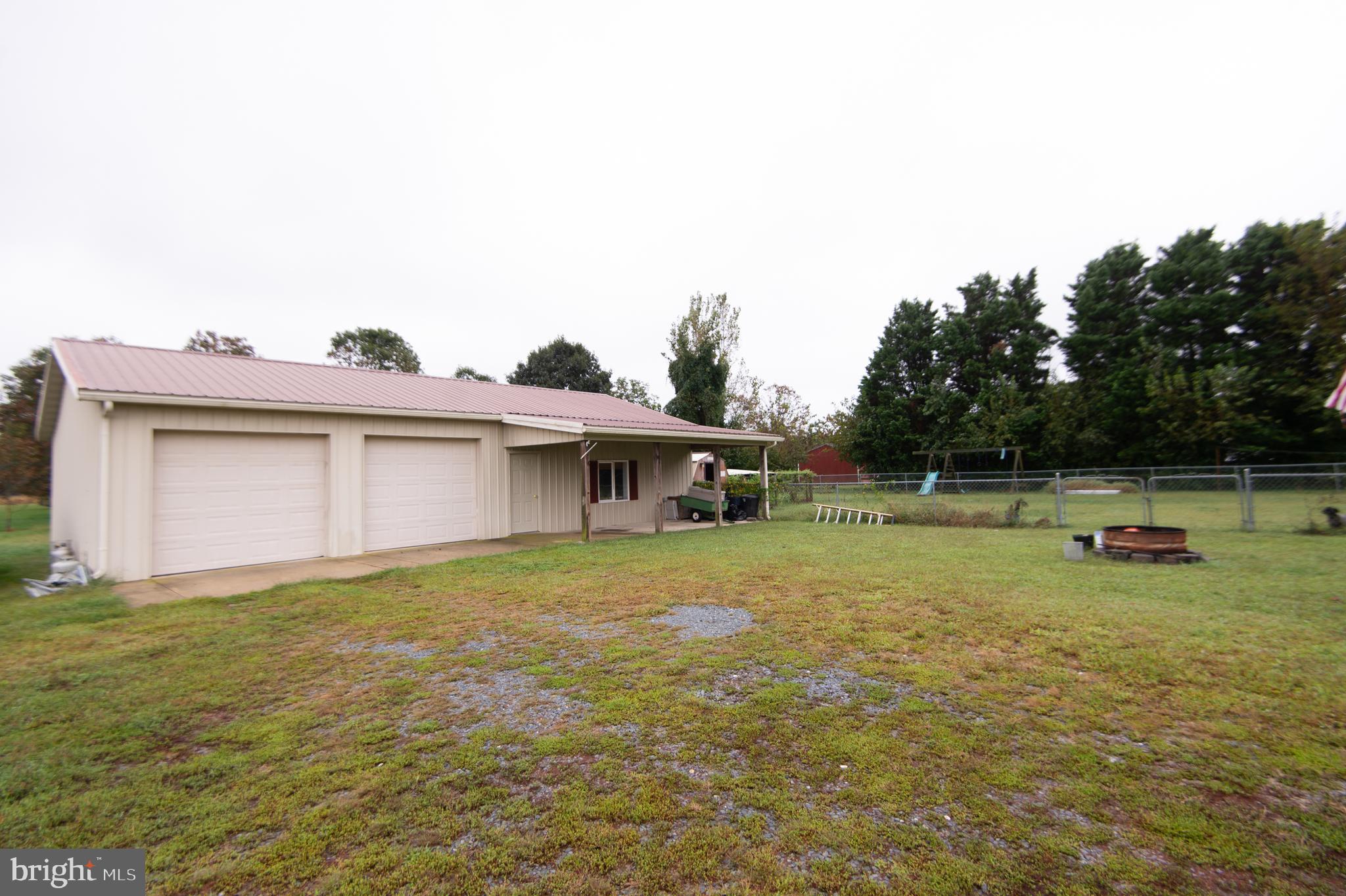 THOMPSONTOWN - Residential