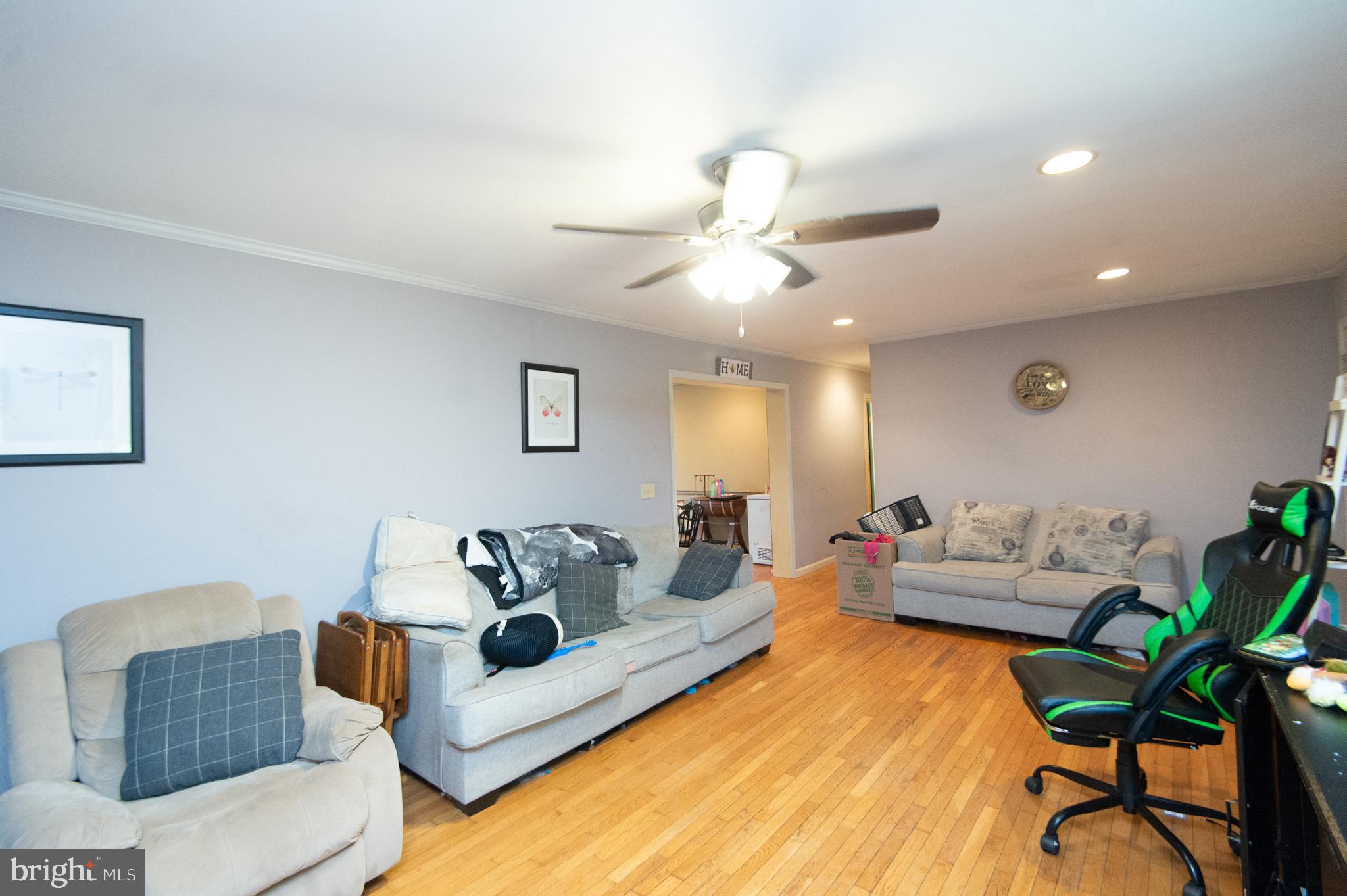 THOMPSONTOWN - Residential