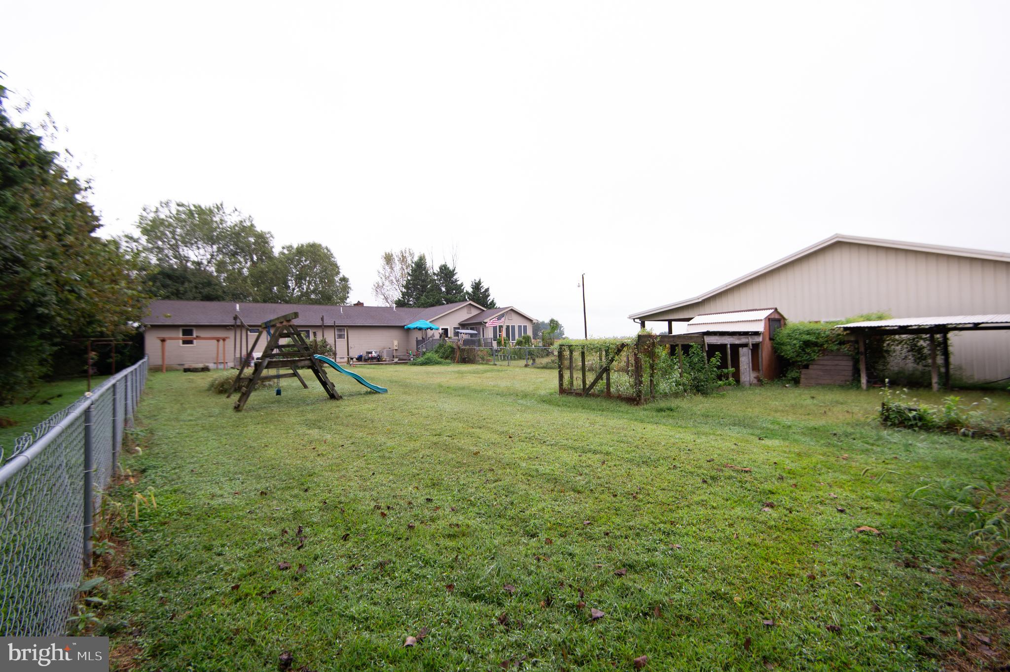 THOMPSONTOWN - Residential