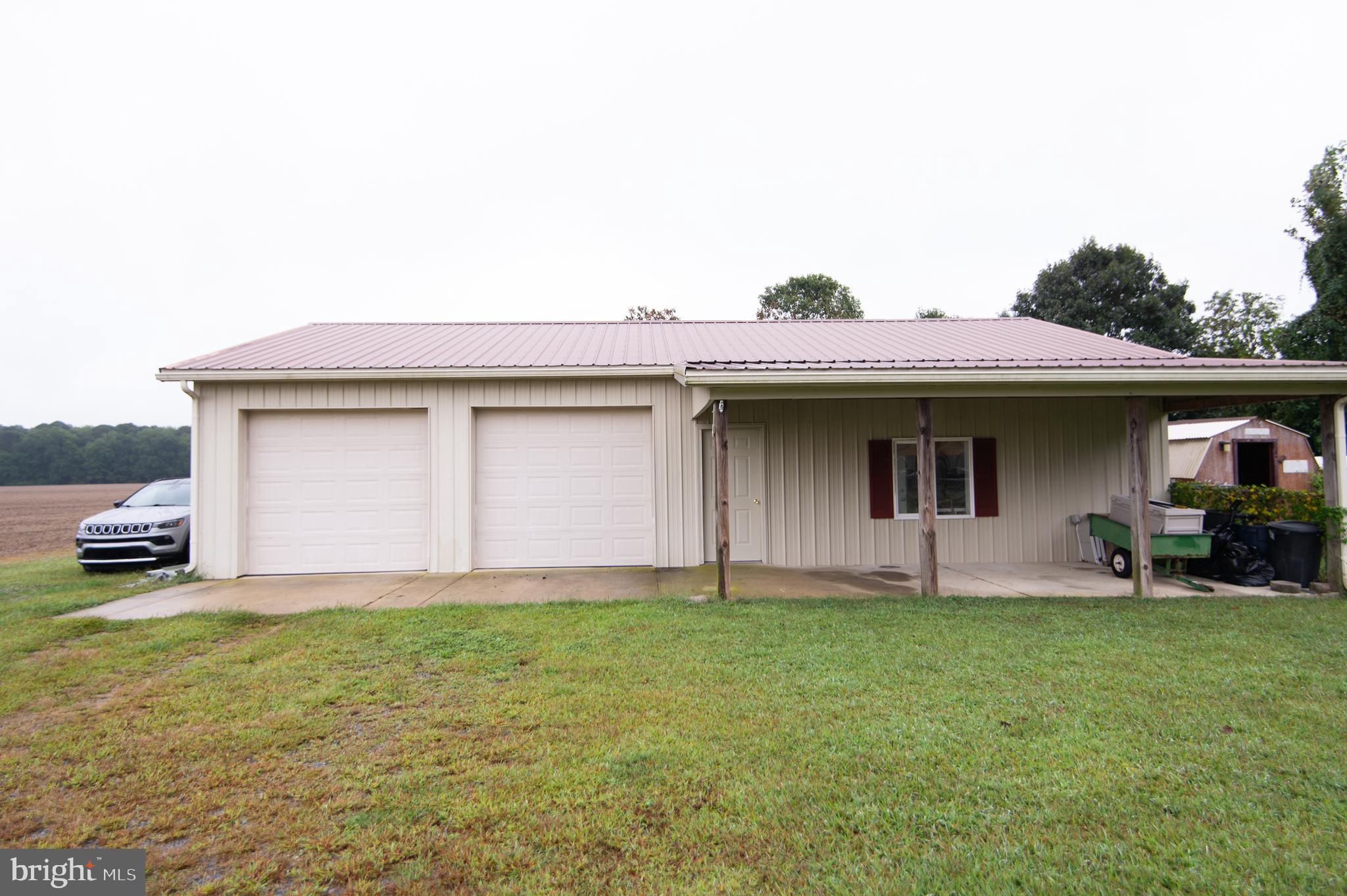 THOMPSONTOWN - Residential